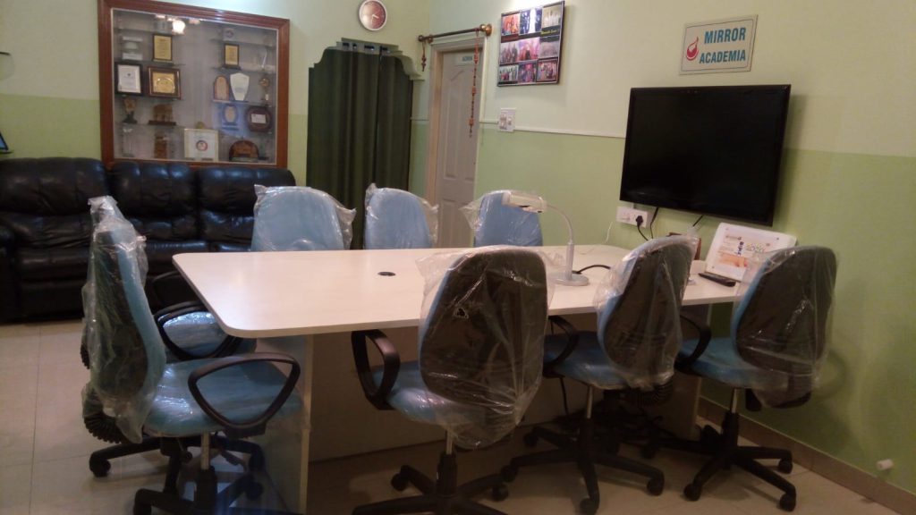 Mirror Health academia